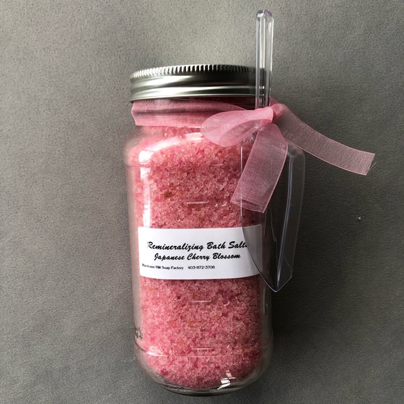 Hurricane Hill Soap Factory Other - Remineralizing Bath Salts ~Japanese Cherry Blossom